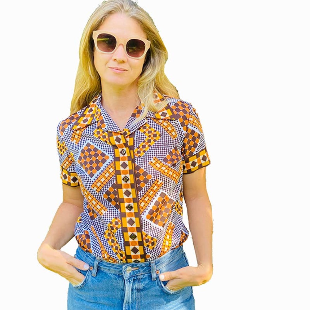 COPY - Retro 70's Hawaiian Geometric Button Down …